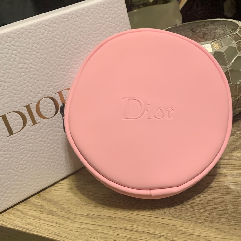COPY - NEW DIOR Pouch / Case
